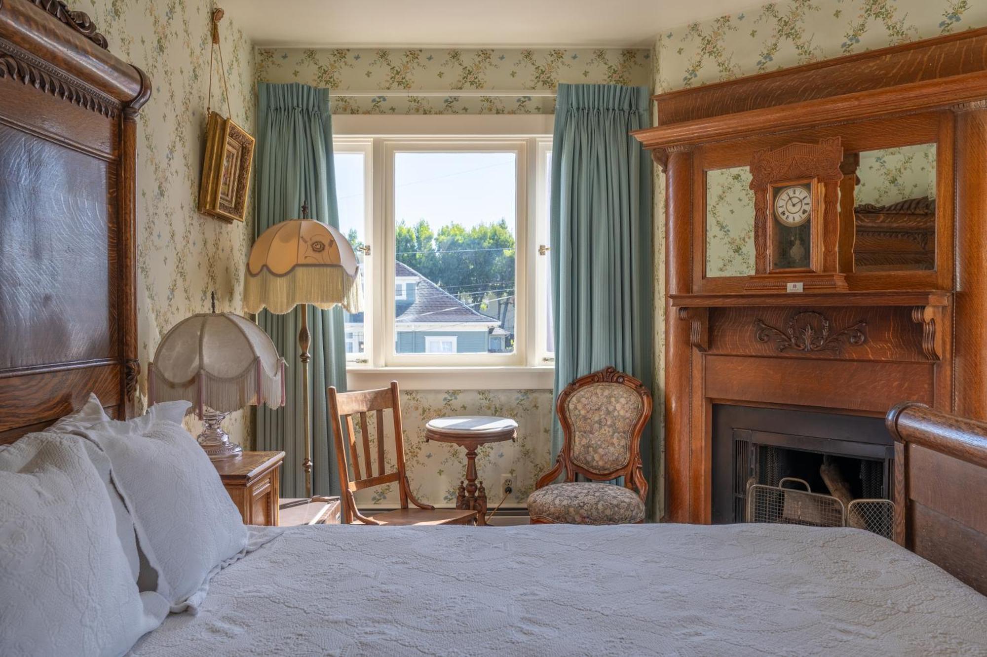 Martine Inn Pacific Grove Buitenkant foto