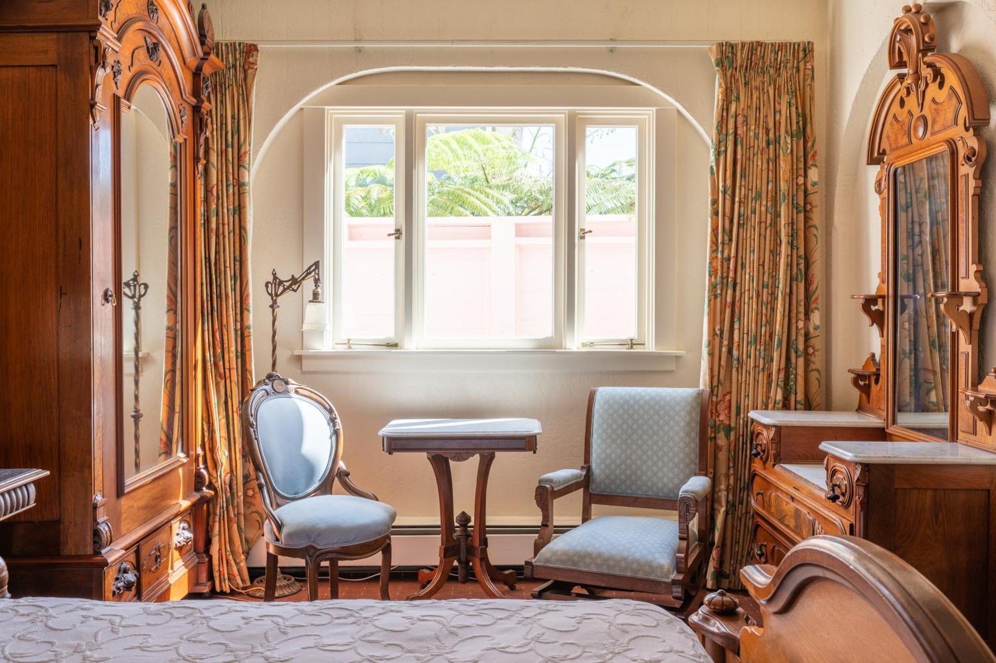 Martine Inn Pacific Grove Buitenkant foto